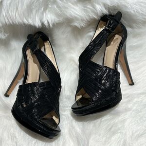 ISOLÁ Black Tejus Strappy Heels 6.5. B84